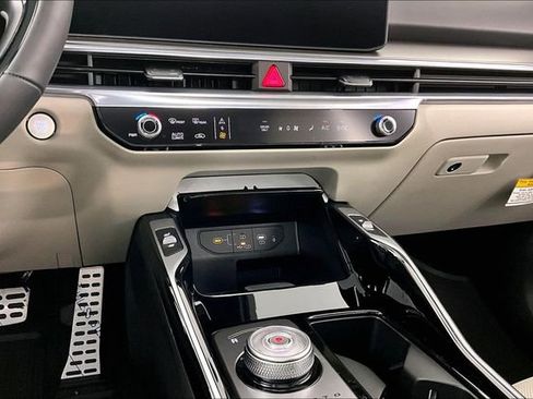 New 2026 Kia Sorento SX Prestige AWD/4WD image 7