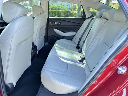 Used 2024 Honda Accord Touring image 15