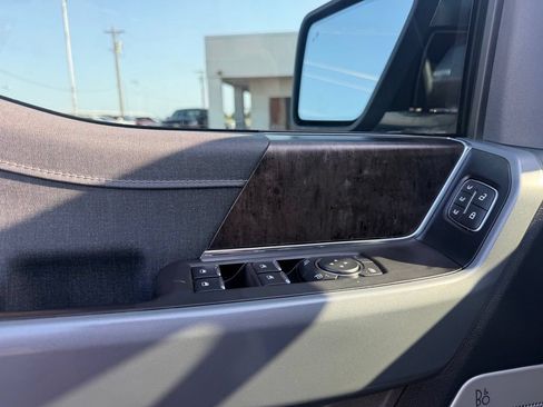 Used 2022 Ford F150 Lariat AWD/4WD image 28