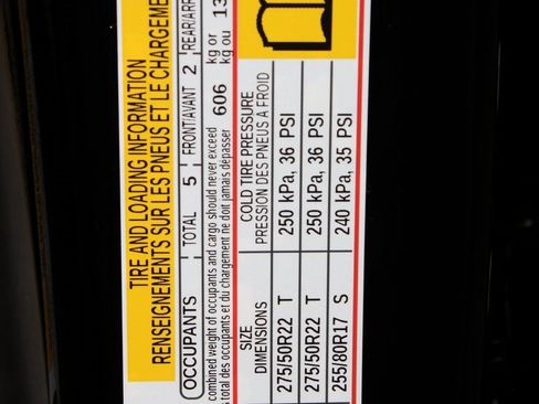 Used 2025 GMC Sierra 1500 Denali Ultimate image 81