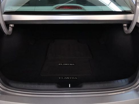 Used 2024 Hyundai Elantra SEL FWD image 14