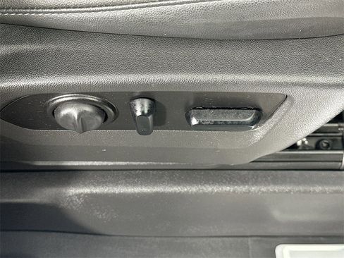 Used 2021 GMC Sierra 1500 SLT w/ SLT Premium Plus Package image 22