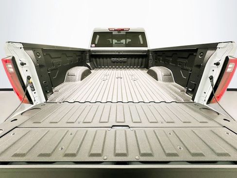 New 2026 GMC Sierra 2500 Denali w/ Denali Reserve Package image 28