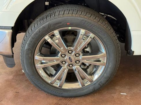 New 2025 Ford F150 Lariat w/ Equipment Group 502A High image 25