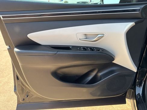 Used 2022 Hyundai Tucson SEL w/ Cargo Package image 6