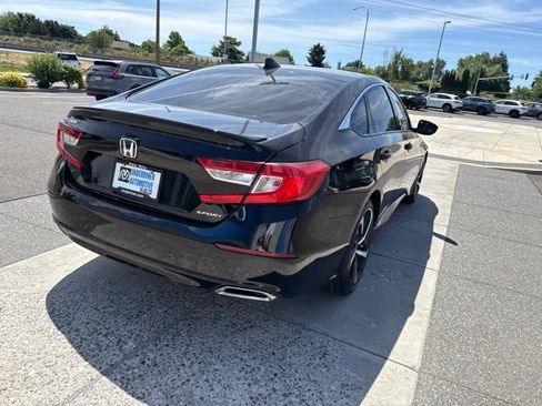 Used 2022 Honda Accord Sport image 6