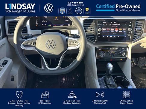 Certified 2023 Volkswagen Atlas SE w/ Panoramic Sunroof Package image 10