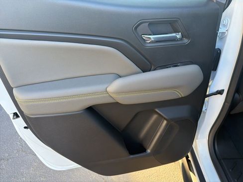 New 2026 Chevrolet Colorado ZR2 w/ Technology Package image 32