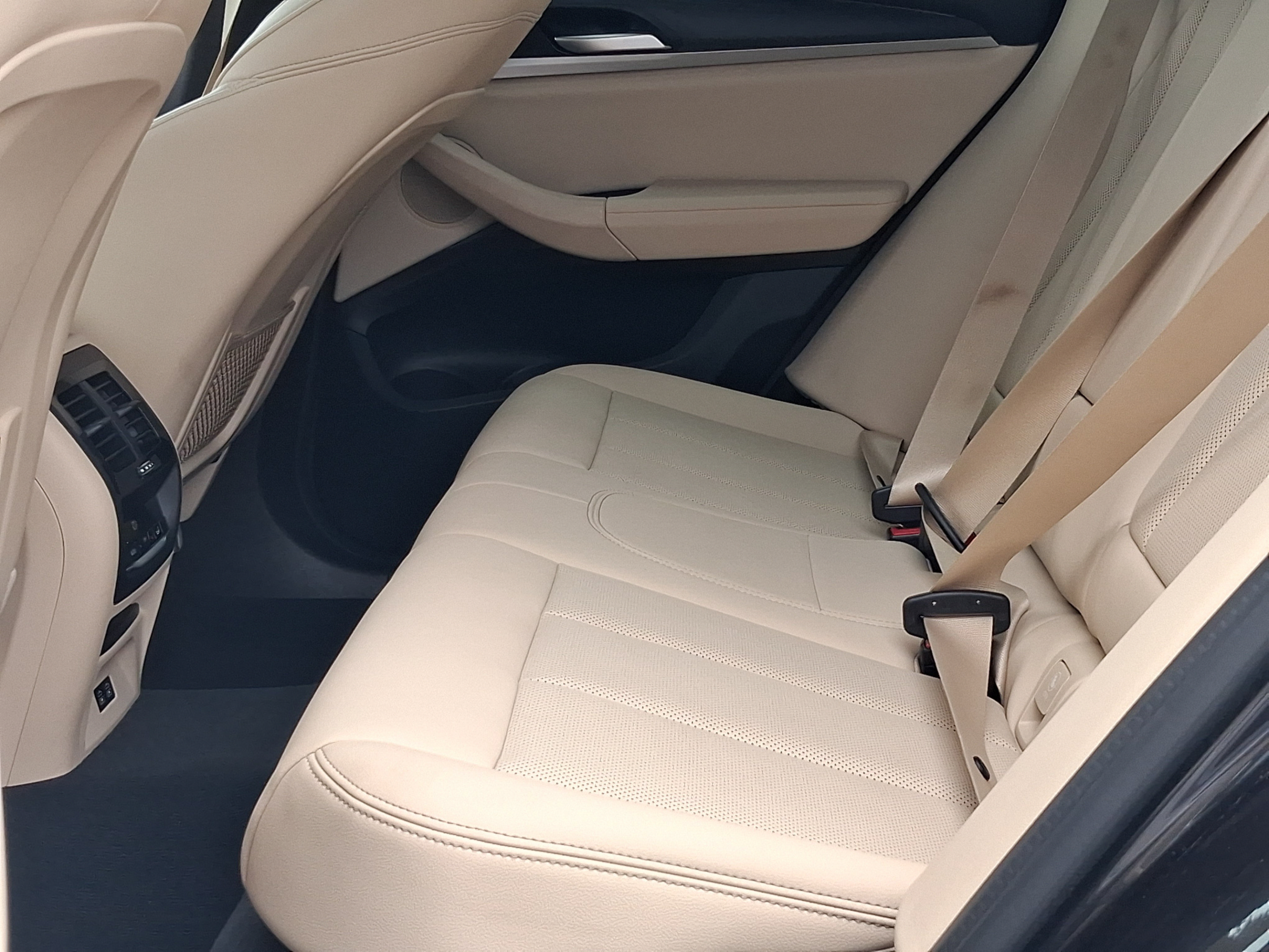 Used 2022 BMW X3 xDrive30i AWD/4WD image 13