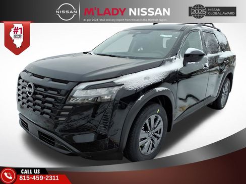 New 2026 Nissan Pathfinder SV image 3