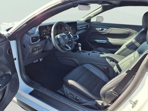 New 2026 Ford Mustang Premium image 18