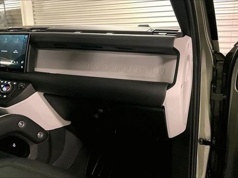 Certified 2025 Land Rover Defender 130 S image 25