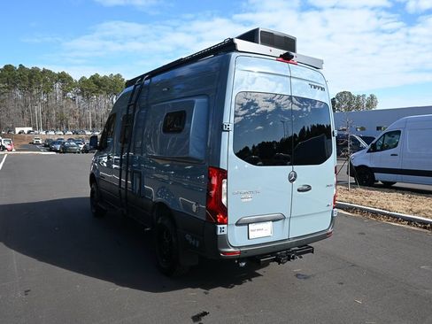 Used 2023 Mercedes-Benz Sprinter 2500 image 5