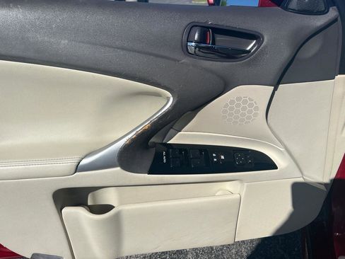 Used 2012 Lexus IS 250 RWD image 18