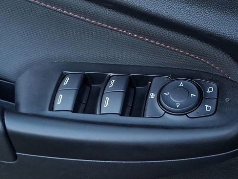 Used 2023 Chevrolet TrailBlazer RS image 26