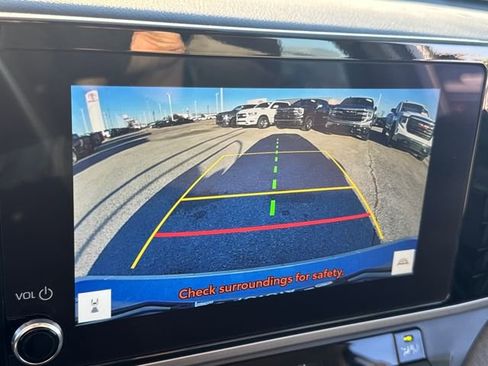 Used 2025 Toyota Camry LE image 24