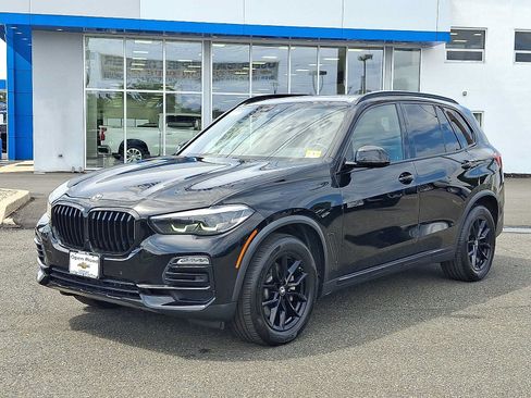 Used 2019 BMW X5 xDrive40i w/ Convenience Package AWD/4WD image 3