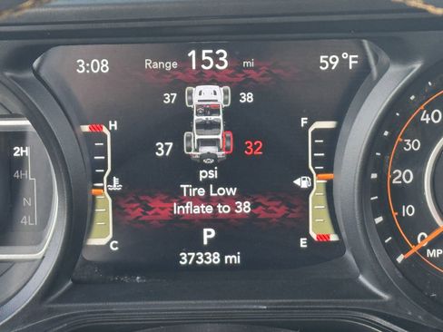 Used 2024 Jeep Wrangler Sahara w/ Technology Group image 16