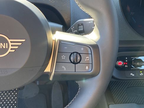 Certified 2025 MINI Cooper Countryman S image 28