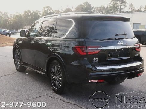 Used 2024 INFINITI QX80 Sensory image 5