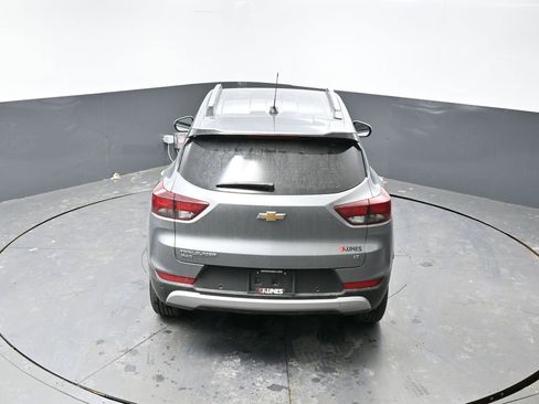 Used 2025 Chevrolet TrailBlazer LT w/ Driver Confidence Package image 23