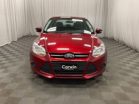 Used 2013 Ford Focus SE w/ SE Winter Pkg image 7