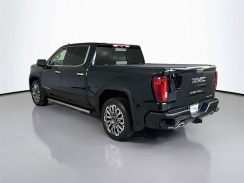 Used 2025 GMC Sierra 1500 Denali Ultimate AWD/4WD image 7