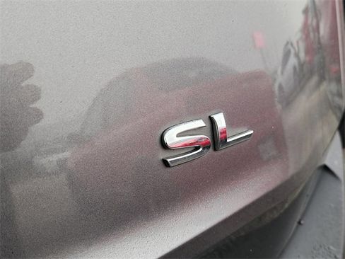 Used 2023 Nissan Rogue SL w/ SL Premium Package image 9