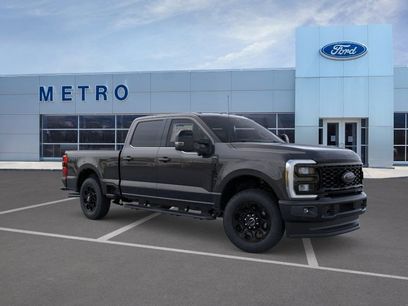New 2026 Ford F350 Lariat w/ Black Appearance Package