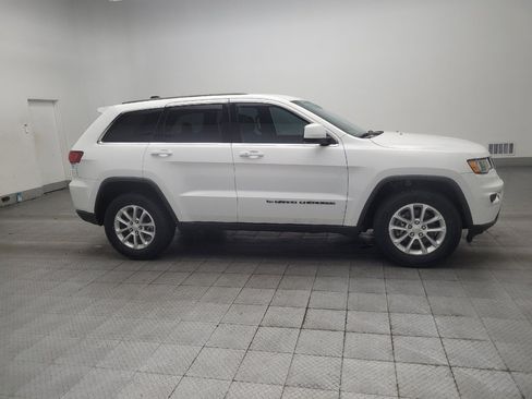 Used 2022 Jeep Grand Cherokee Laredo X RWD image 11