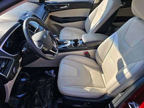 Used 2016 Ford Edge Titanium w/ Equipment Group 301A image 24