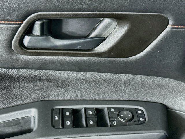 Used 2026 Nissan Pathfinder Rock Creek AWD/4WD image 21