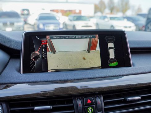 Used 2016 BMW X5 xDrive35d image 12