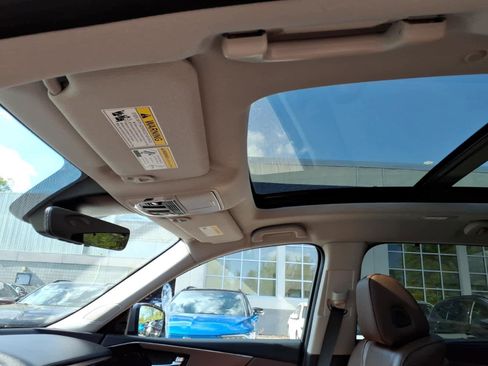 Certified 2024 Acura MDX SH-AWD w/ Technology Package image 21