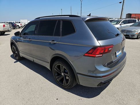 Used 2024 Volkswagen Tiguan SE R-Line w/ MDO Package, Three-Row FWD image 4