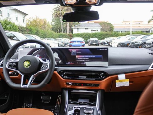 New 2026 BMW 330i Sedan w/ M Sport Package image 12