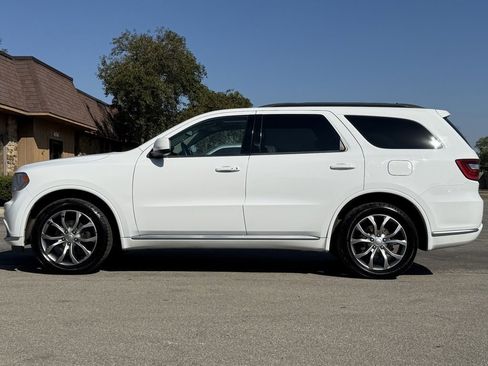 Used 2018 Dodge Durango SXT w/ Quick Order Package 2BB image 2