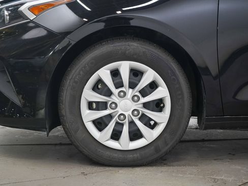 Used 2023 Kia Forte LX FWD image 26