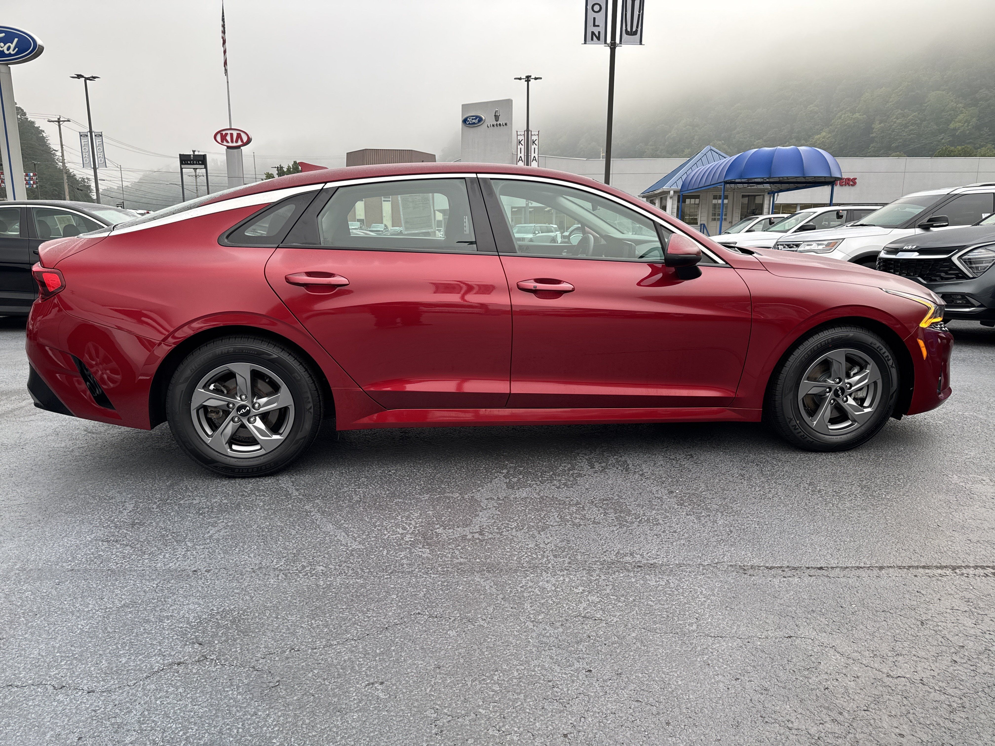 Used 2023 Kia K5 LXS FWD image 8