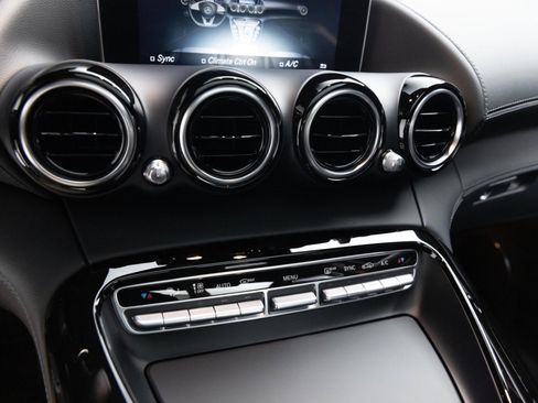 Used 2017 Mercedes-Benz AMG GT Coupe image 14