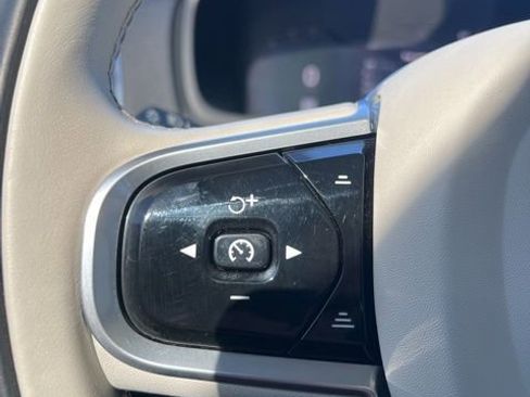 Used 2023 Volvo XC90 T8 Plus w/ Protection Package Premier image 12