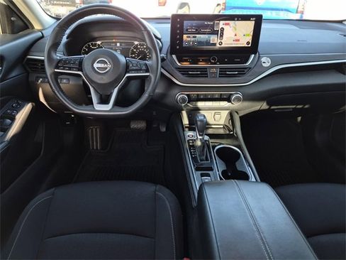 Certified 2024 Nissan Altima 2.5 SV w/ SV Premium Package image 23