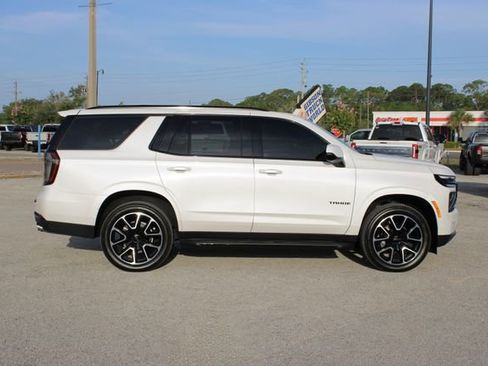Used 2025 Chevrolet Tahoe RST w/ Comfort Package RWD image 11