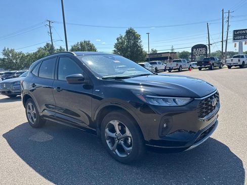 Used 2024 Ford Escape ST-Line Select w/ Tech Pack #1 AWD/4WD image 7