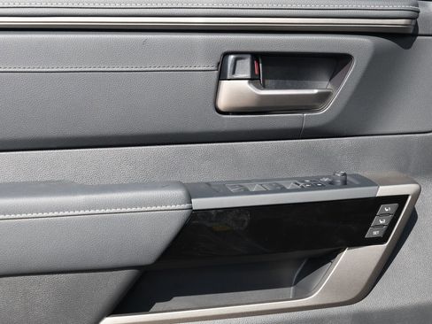 New 2026 Toyota Tundra Limited AWD/4WD image 28