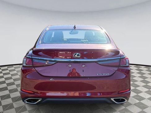 Used 2023 Lexus ES 350 Premium image 3
