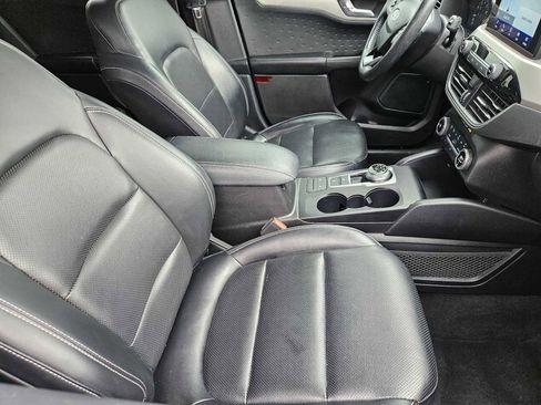 Used 2020 Ford Escape SEL image 14