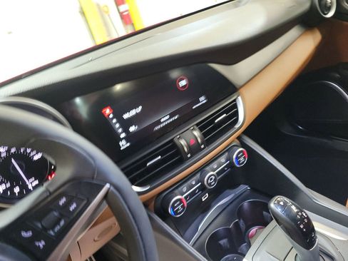 Used 2018 Alfa Romeo Giulia Ti Sport w/ Quick Order Package 22S Sport image 9