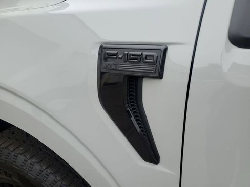 New 2026 Ford F150 XLT w/ Equipment Group 302A MID image 15