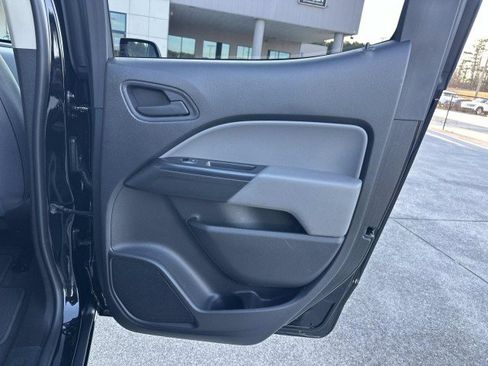 Used 2021 Chevrolet Colorado W/T w/ Custom Special Edition image 16